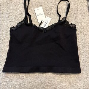 Aritzia Black Seamless Lace Tank Top